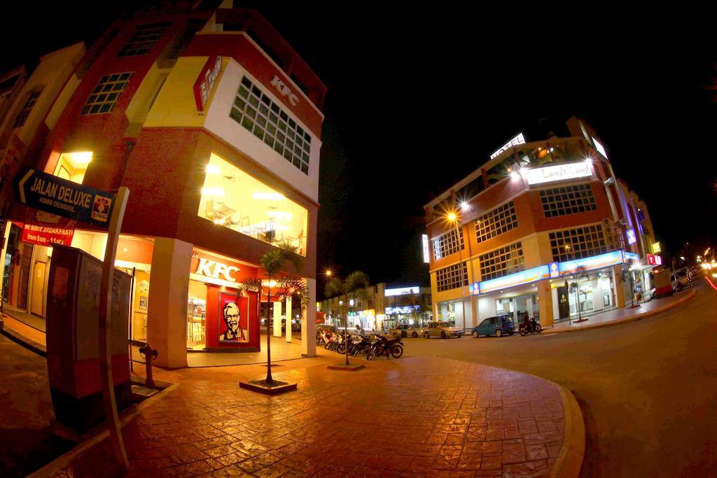 Langit Langi Hotel @ Klia/Klia2 Kampung Dengkil Exterior foto
